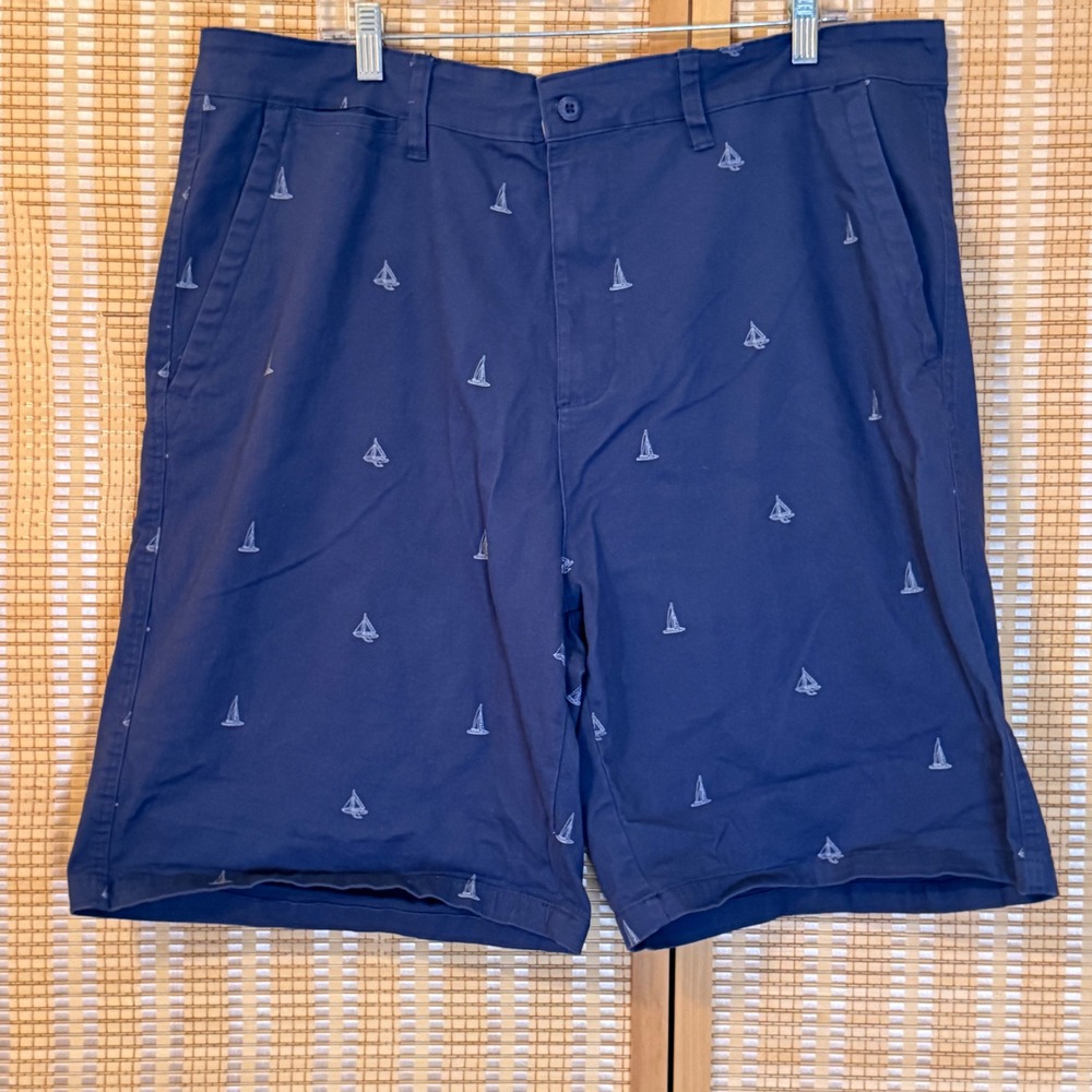 Rugby University Mens Navy Sailboat Embroidered Stretch Chino Shorts Size 40